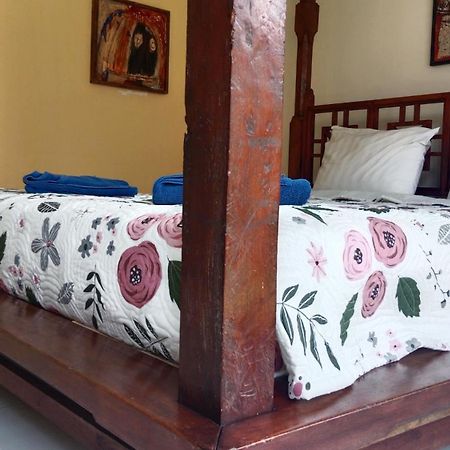 Rumah Paros & Gallery Sukawati エクステリア 写真