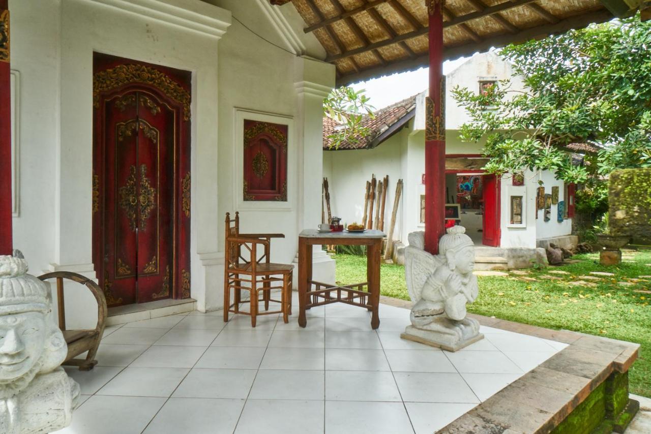 Rumah Paros & Gallery Sukawati エクステリア 写真